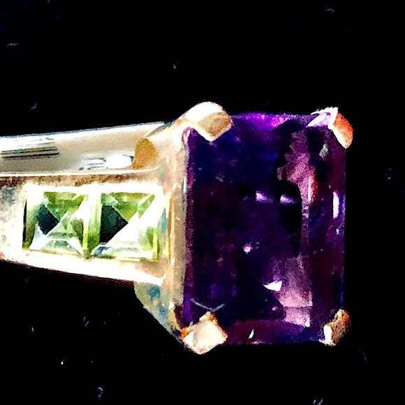 Amethyst & Peridot Ring - Picture 2 of 4